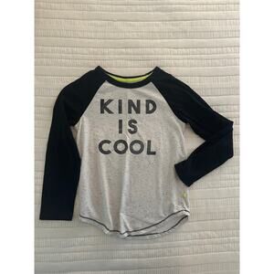 Kind Is Cool M (8) Graphic Tee
